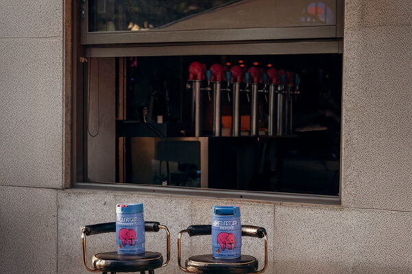 Branded Bar - Café Delirium