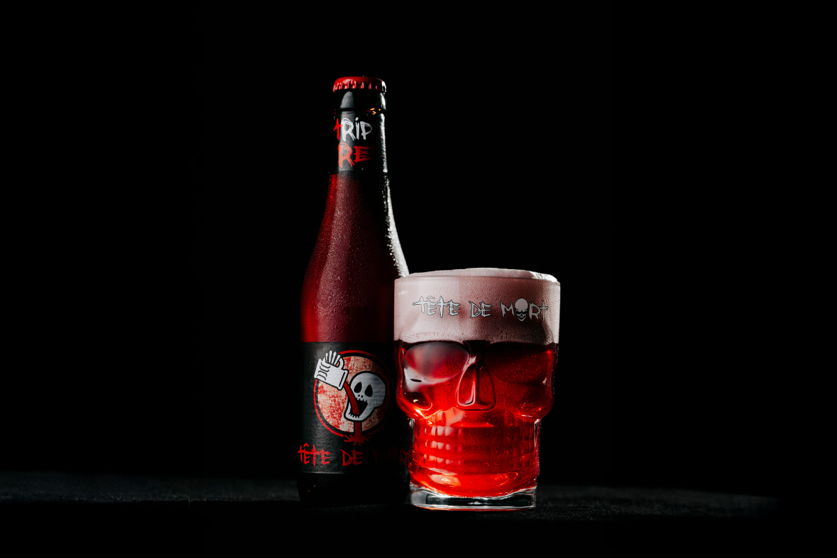 Tête de Mort Triple Red: Onde a lenda ganha vida